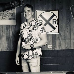 Meet your Posher, Gregory